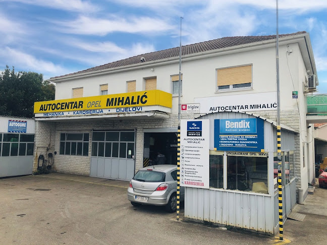 Ulaz u Autocentar Mihalić